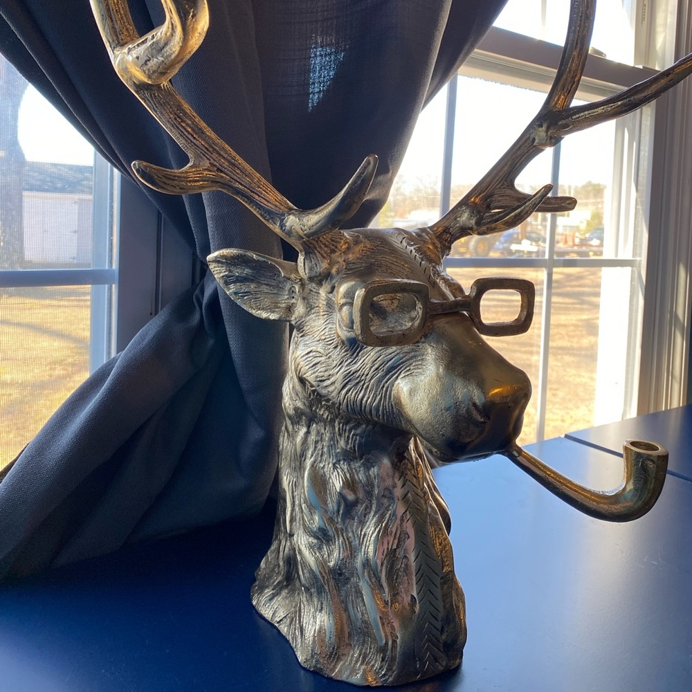 Metal Home Sense Deer Statue